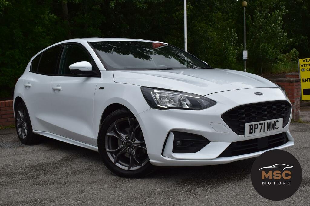 Ford Focus St-line White