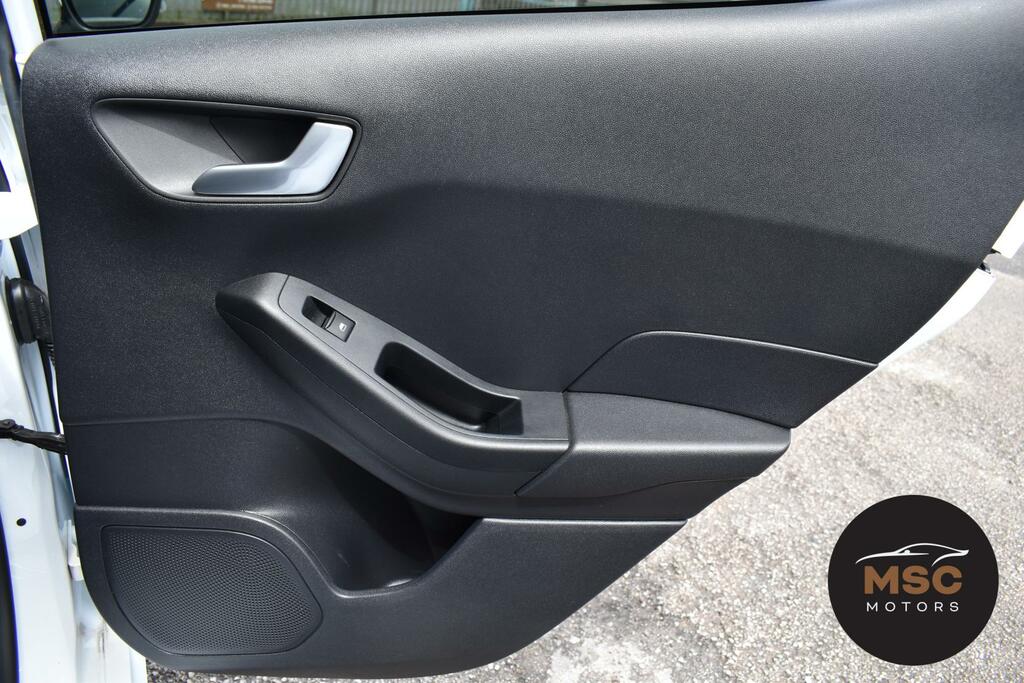 Ford Fiesta Active 1.0 100Ps Ecoboost Grey #57