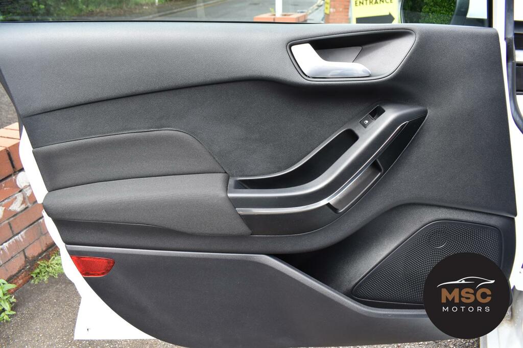 Ford Fiesta Active 1.0 100Ps Ecoboost Grey #59