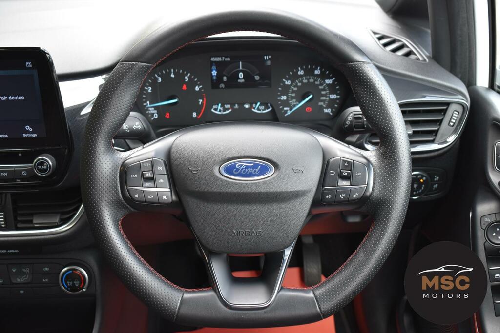 Ford Fiesta Active 1.0 100Ps Ecoboost Grey #40