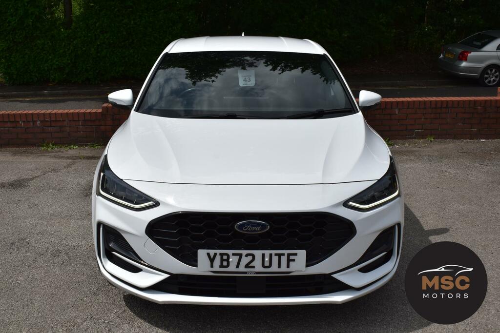 Ford Focus 1.0T Ecoboost St-line Hatchback YB72UTF White #3