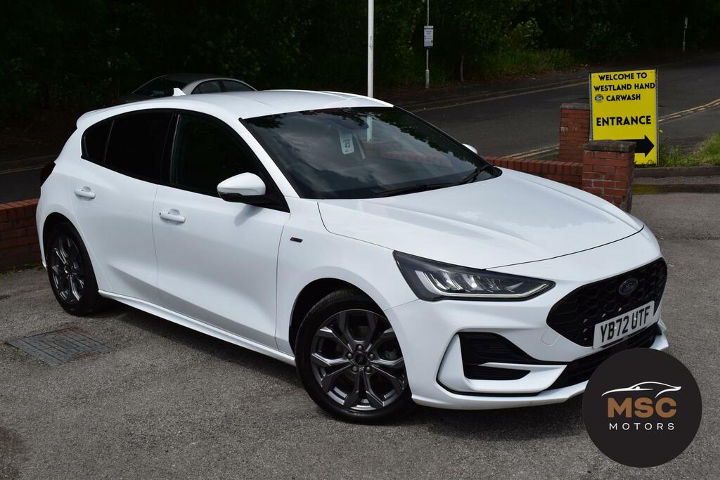Ford Focus 1.0T Ecoboost St-line Hatchback White
