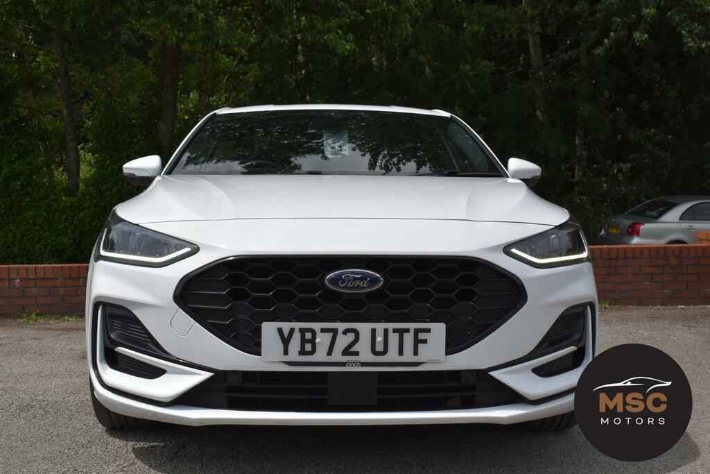 Ford Focus 1.0T Ecoboost St-line Hatchback YB72UTF White #4