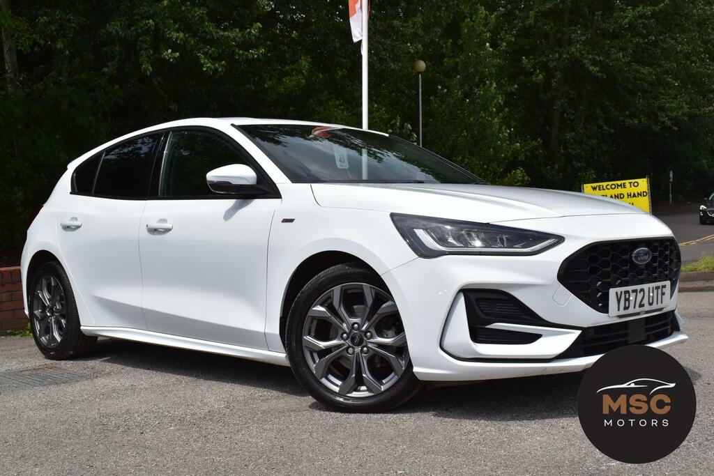 Ford Focus 1.0T Ecoboost St-line Hatchback YB72UTF White #2