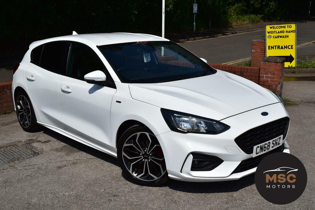 Ford Focus St-line X White