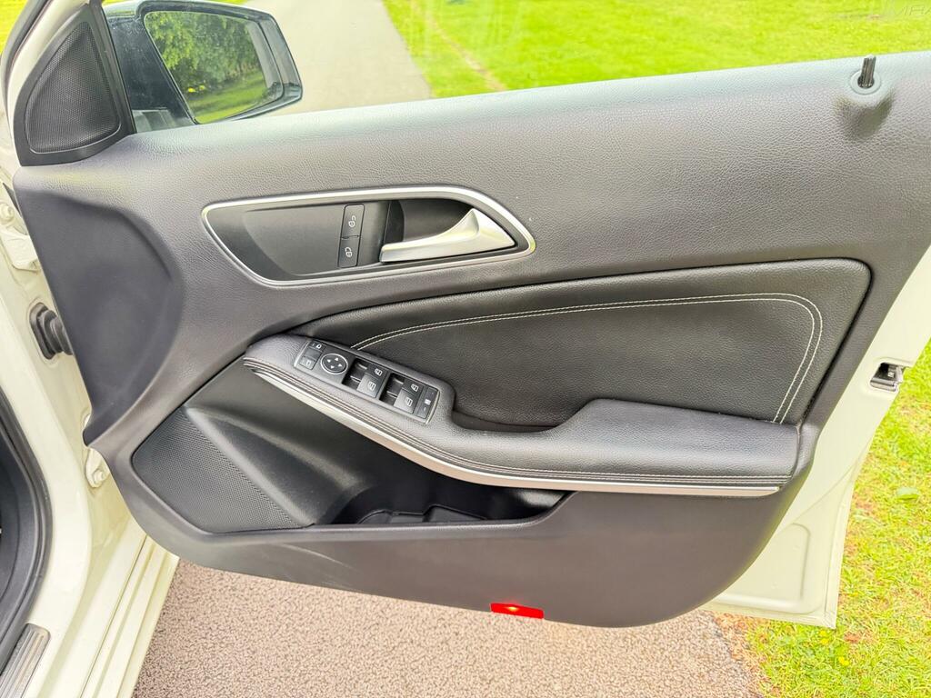 Mercedes-Benz A Class A180 Cdi Amg Sport Black #29