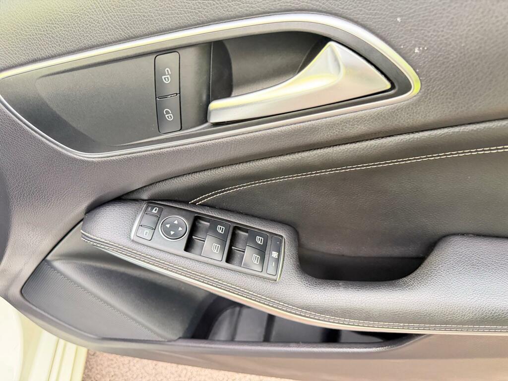 Mercedes-Benz A Class A180 Cdi Amg Sport Black #30
