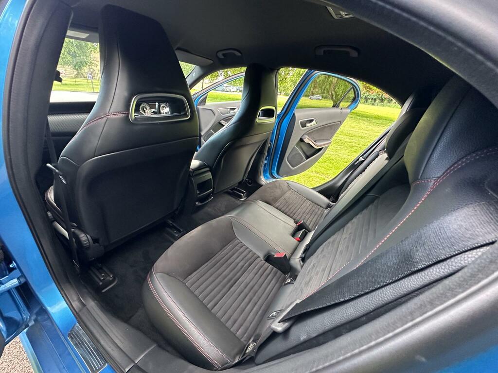 Mercedes-Benz A Class A200 Blueefficiency Sport Cdi Black #36