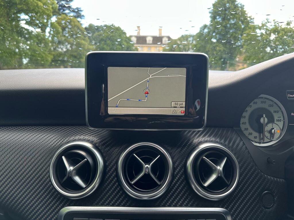 Mercedes-Benz A Class A200 Blueefficiency Sport Cdi Black #70