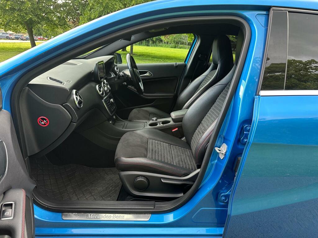 Mercedes-Benz A Class A200 Blueefficiency Sport Cdi Black #53