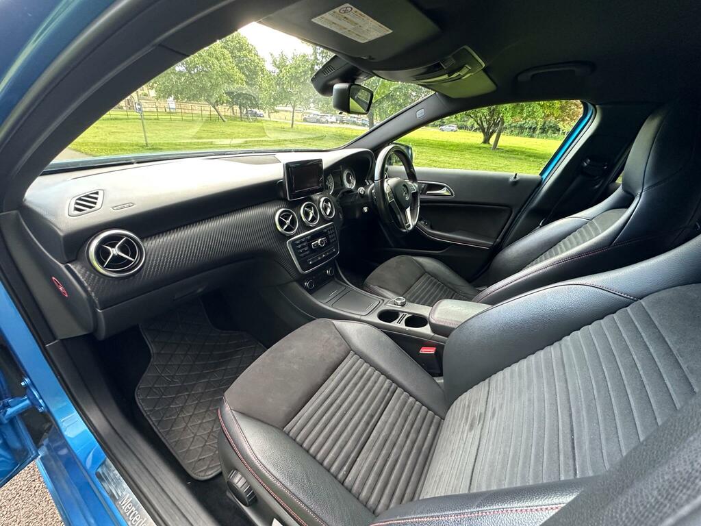 Mercedes-Benz A Class A200 Blueefficiency Sport Cdi Black #55