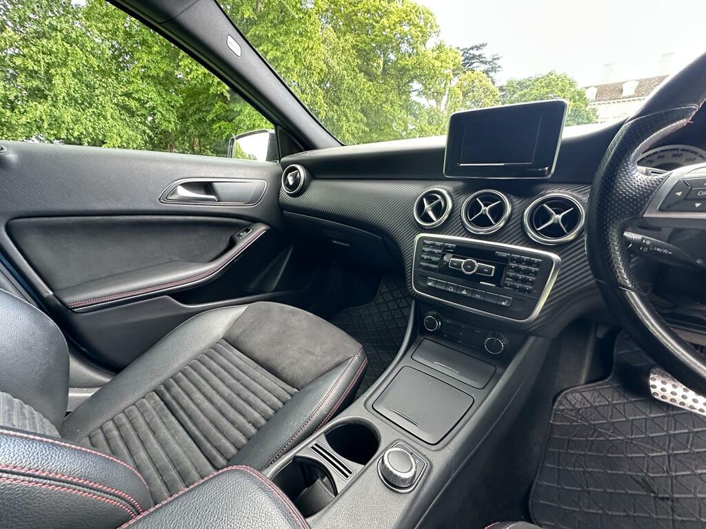 Mercedes-Benz A Class A200 Blueefficiency Sport Cdi Black #60