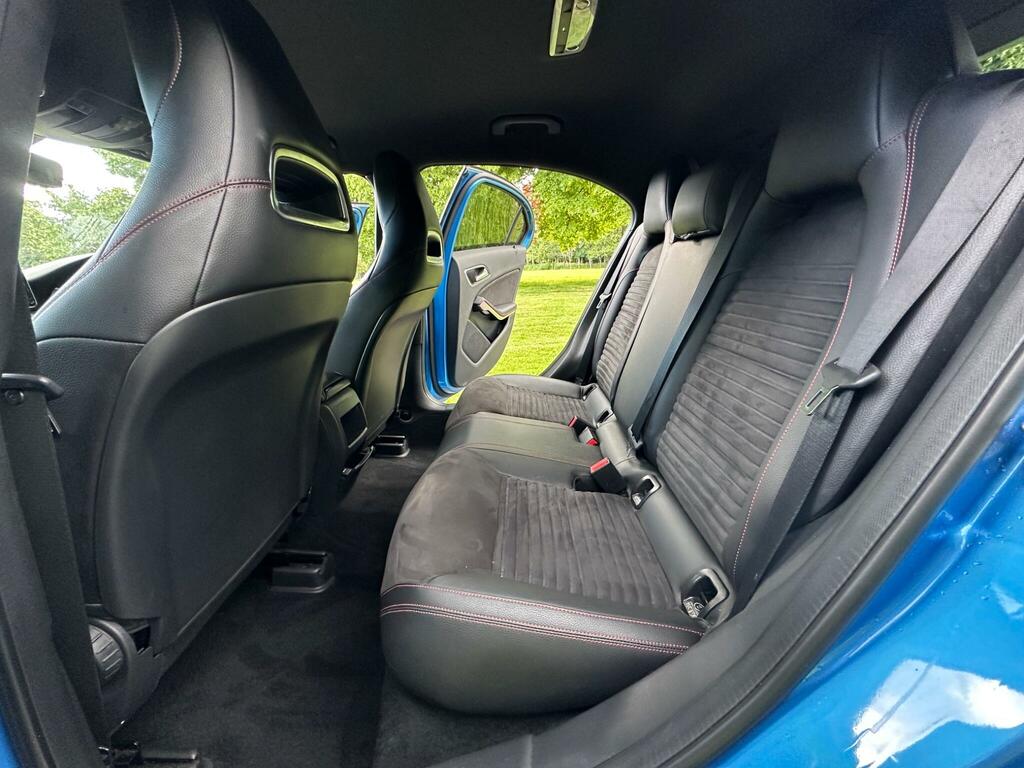 Mercedes-Benz A Class A200 Blueefficiency Sport Cdi Black #37