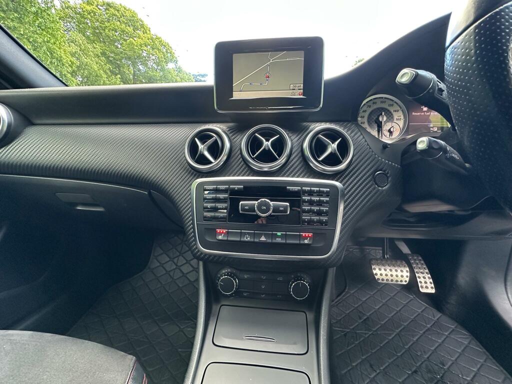Mercedes-Benz A Class A200 Blueefficiency Sport Cdi Black #69