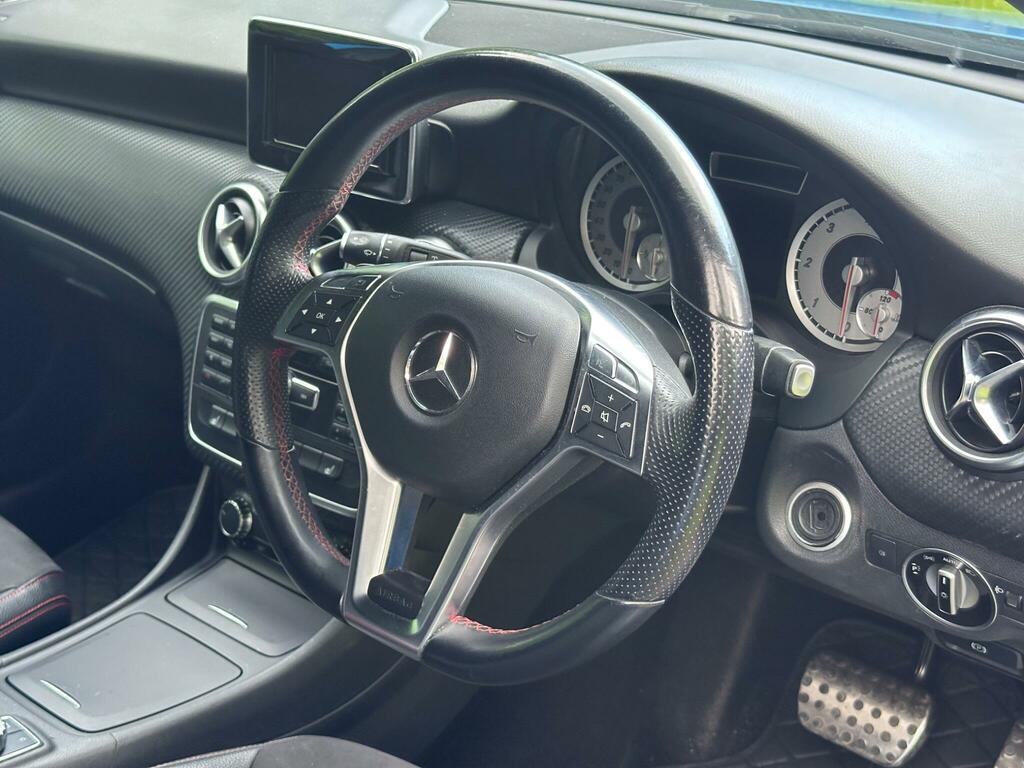 Mercedes-Benz A Class A200 Blueefficiency Sport Cdi Black #30