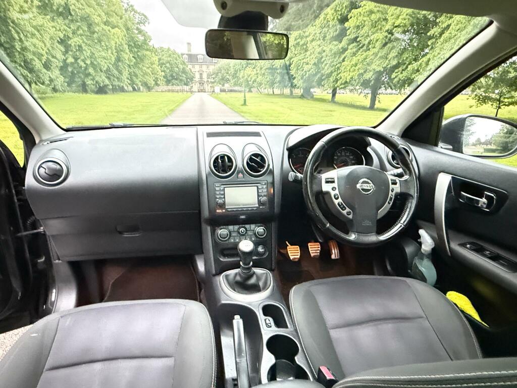 Nissan Qashqai+2 1.6 Plus 2 N-tec Red #36