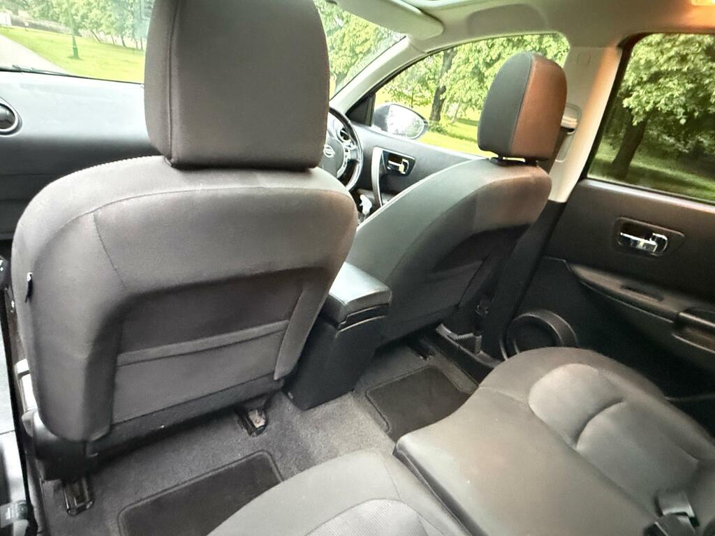 Nissan Qashqai+2 1.6 Plus 2 N-tec Red #31