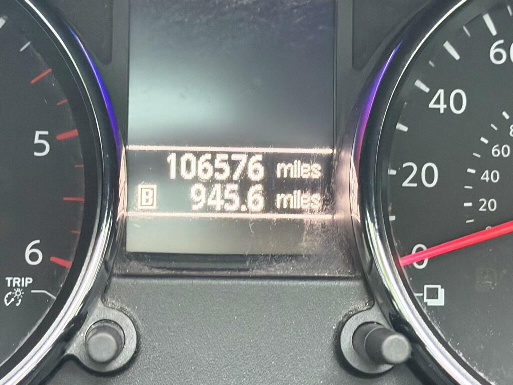 Nissan Qashqai+2 1.6 Plus 2 N-tec Red #42