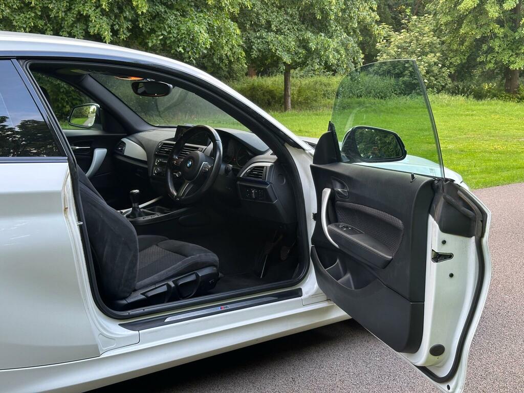 BMW 1 Series 1.6 116D Ed Efficientdynamics Euro 5 Ss Black #30