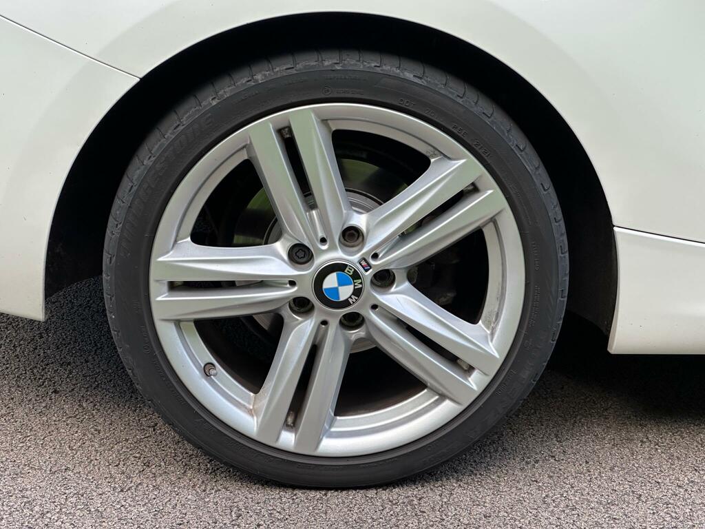 BMW 1 Series 1.6 116D Ed Efficientdynamics Euro 5 Ss Black #24
