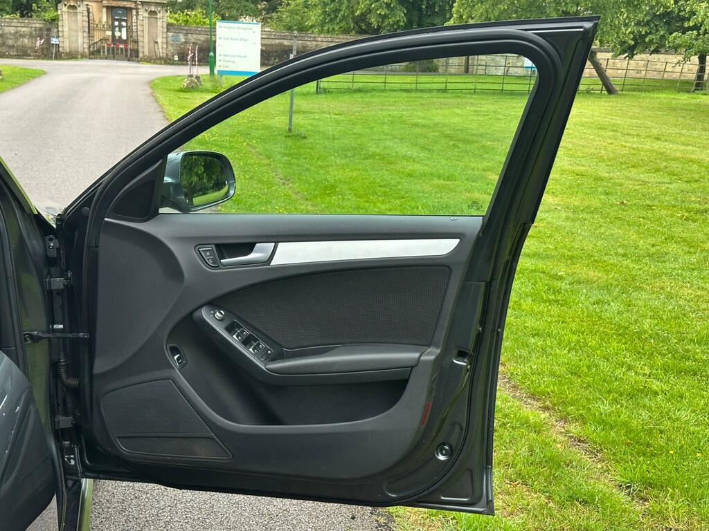 Audi A4 Avant Avant 2.0 Tdi Se Technik Multitronic Euro 5 Ss Black #28