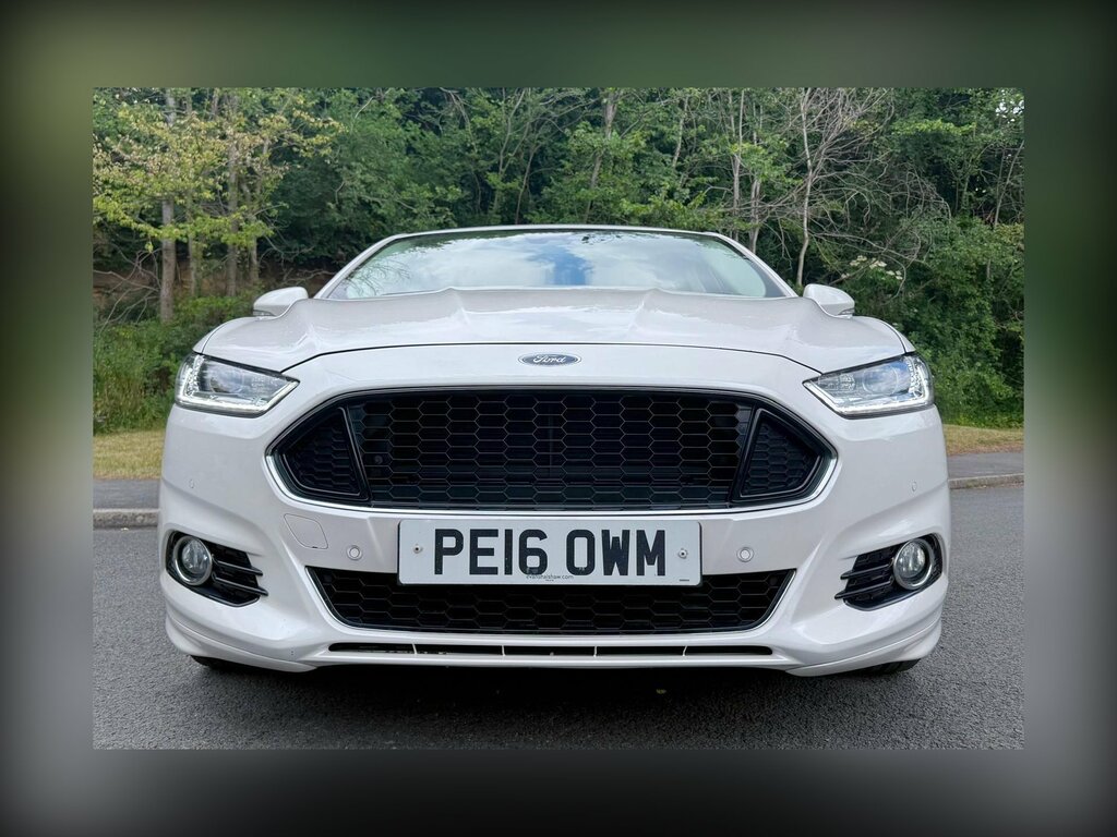 Ford Mondeo 2.0 Tdci Titanium Powershift Euro 6 Ss PE16OWM White #5