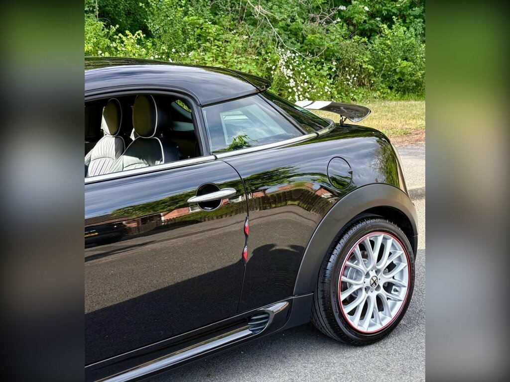 Mini Coupe 1.6 Cooper D Black #69