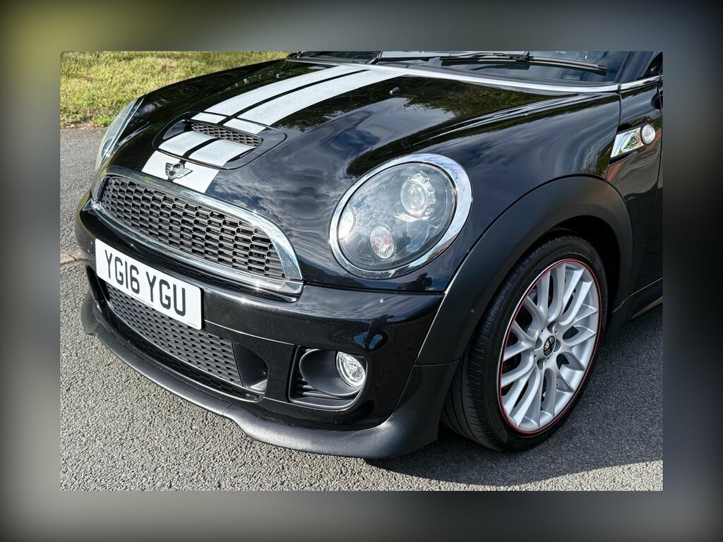 Mini Coupe 1.6 Cooper D Black #68