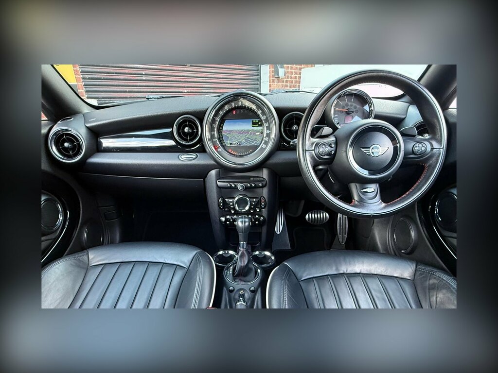 Mini Coupe 1.6 Cooper D Black #39
