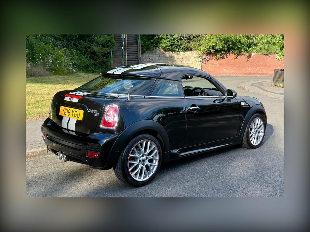 Mini Coupe 1.6 Cooper D Black #47