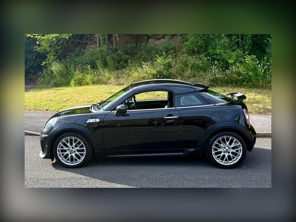 Mini Coupe 1.6 Cooper D Black #2