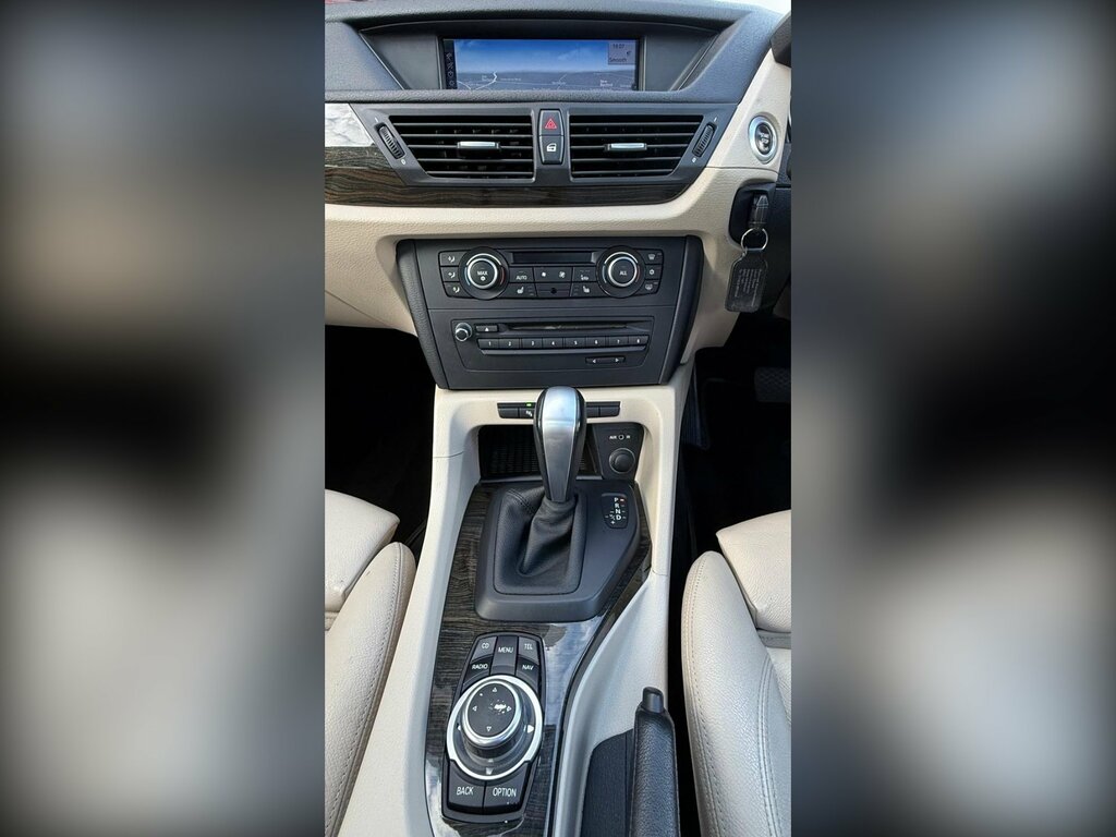 BMW X1 Se Black #54