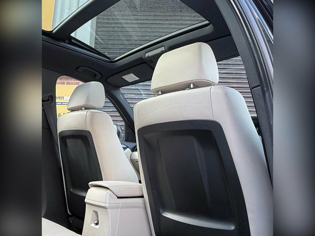 BMW X1 Se Black #58