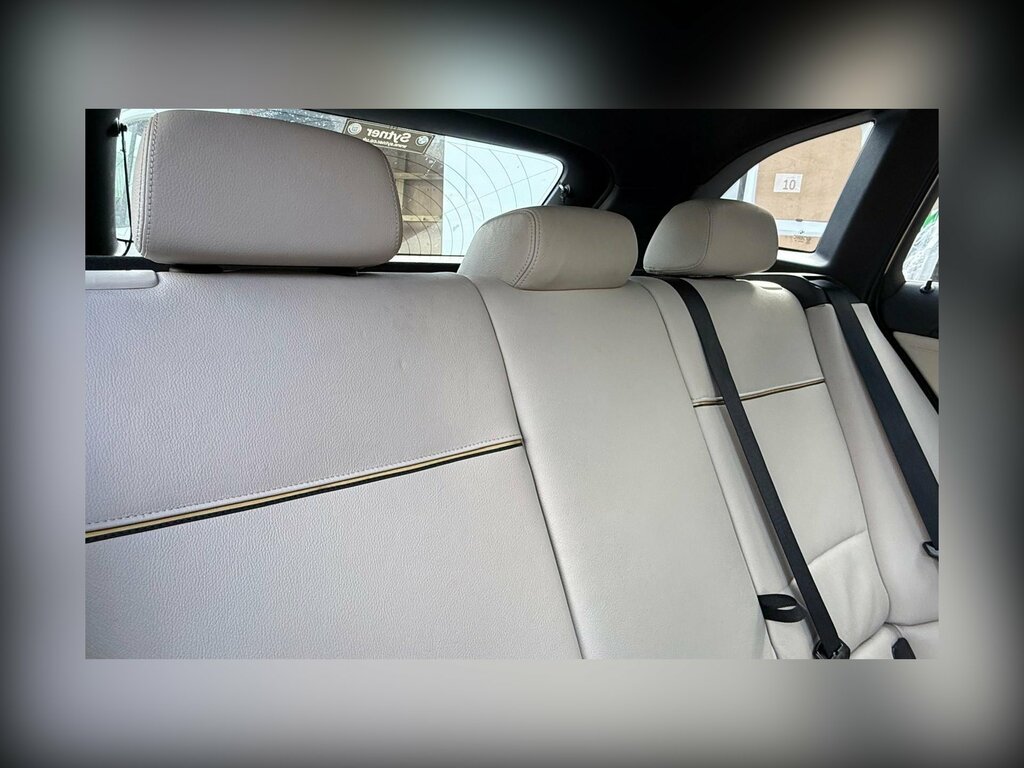 BMW X1 Se Black #90