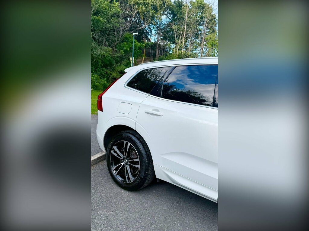 Volvo XC60 2L Edition White #24