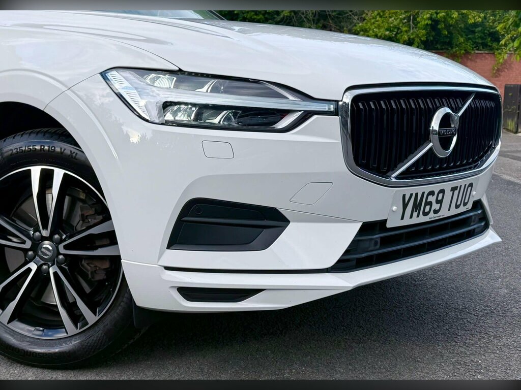 Volvo XC60 2L Edition White #22