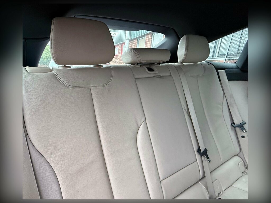 BMW 3 Series Gran Turismo Hatchback Black #34