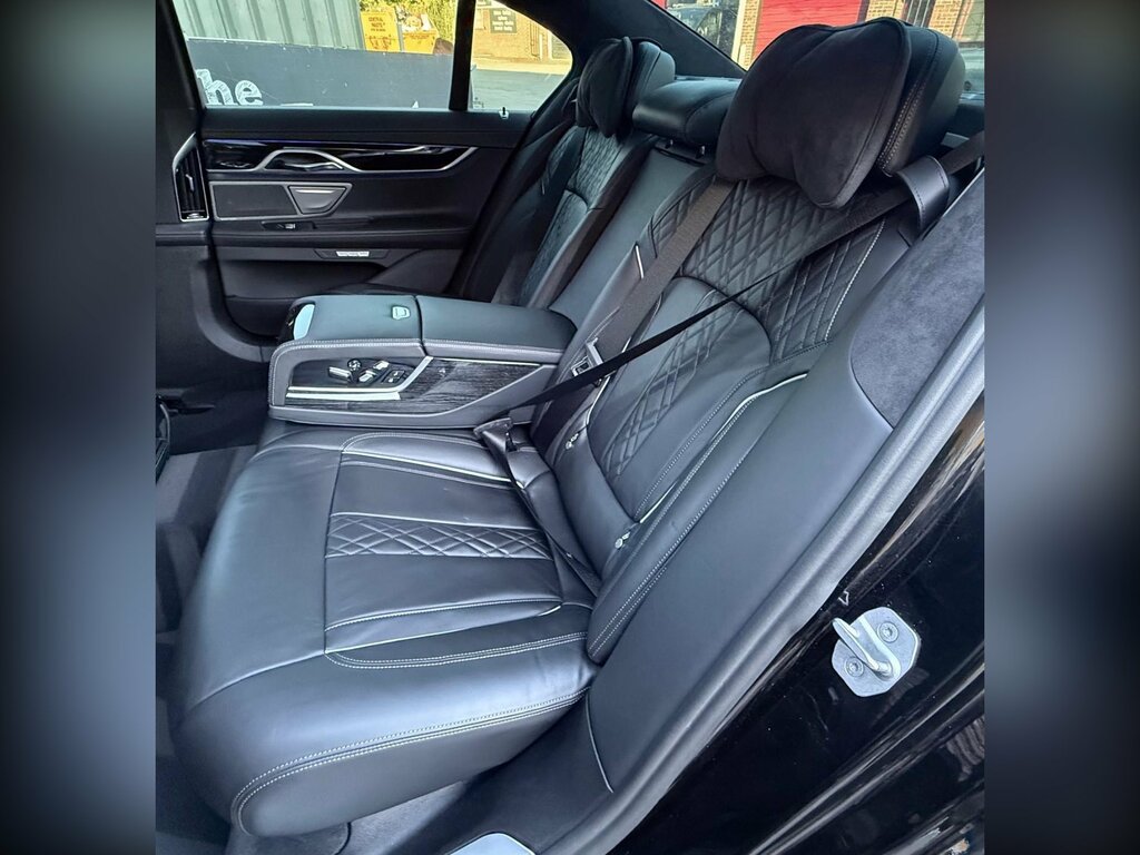 BMW 7 Series  Yellow #21