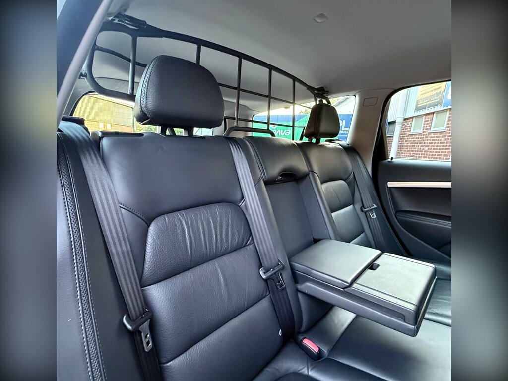 Volvo XC70 2.4 D5 Se Lux Awd Euro 5 Ss Brown #60