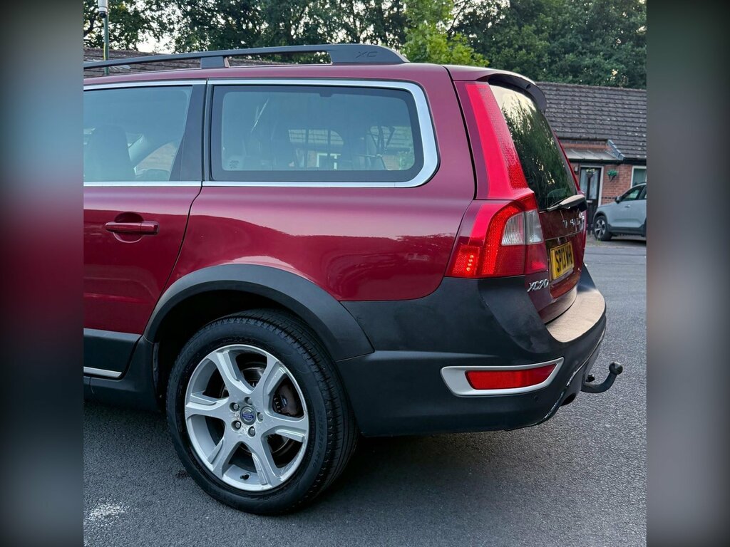 Volvo XC70 2.4 D5 Se Lux Awd Euro 5 Ss Brown #32