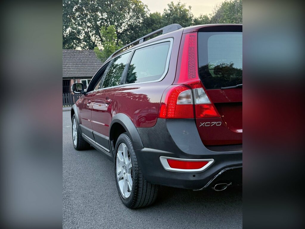Volvo XC70 2.4 D5 Se Lux Awd Euro 5 Ss Brown #43