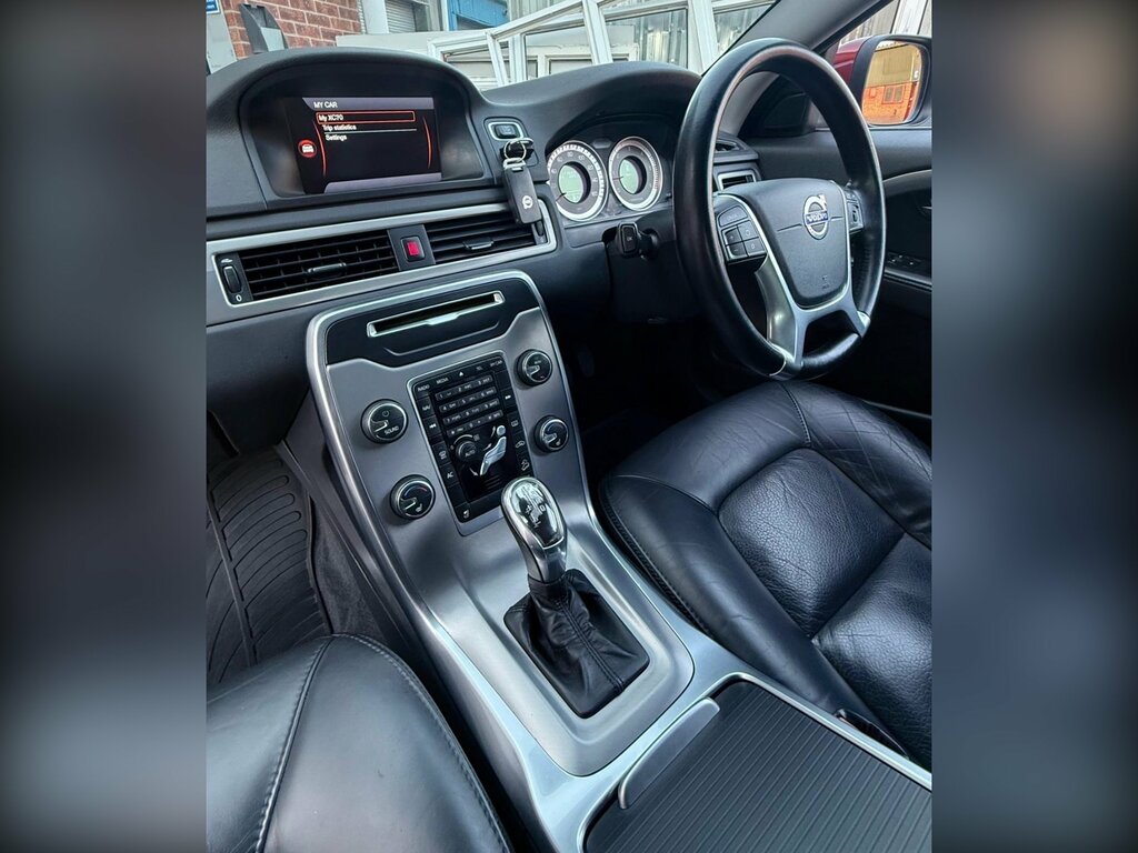 Volvo XC70 2.4 D5 Se Lux Awd Euro 5 Ss Brown #76