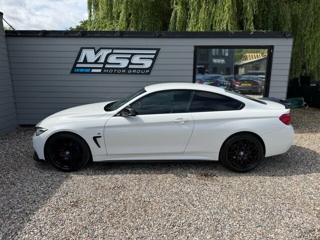 BMW 4 Series Gran Coupe 2018 2.0 420I Gpf M Sport Coupe Xd White #2