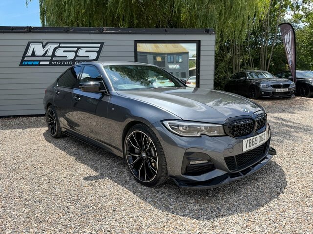 BMW 3 Series 330E M Sport White #8