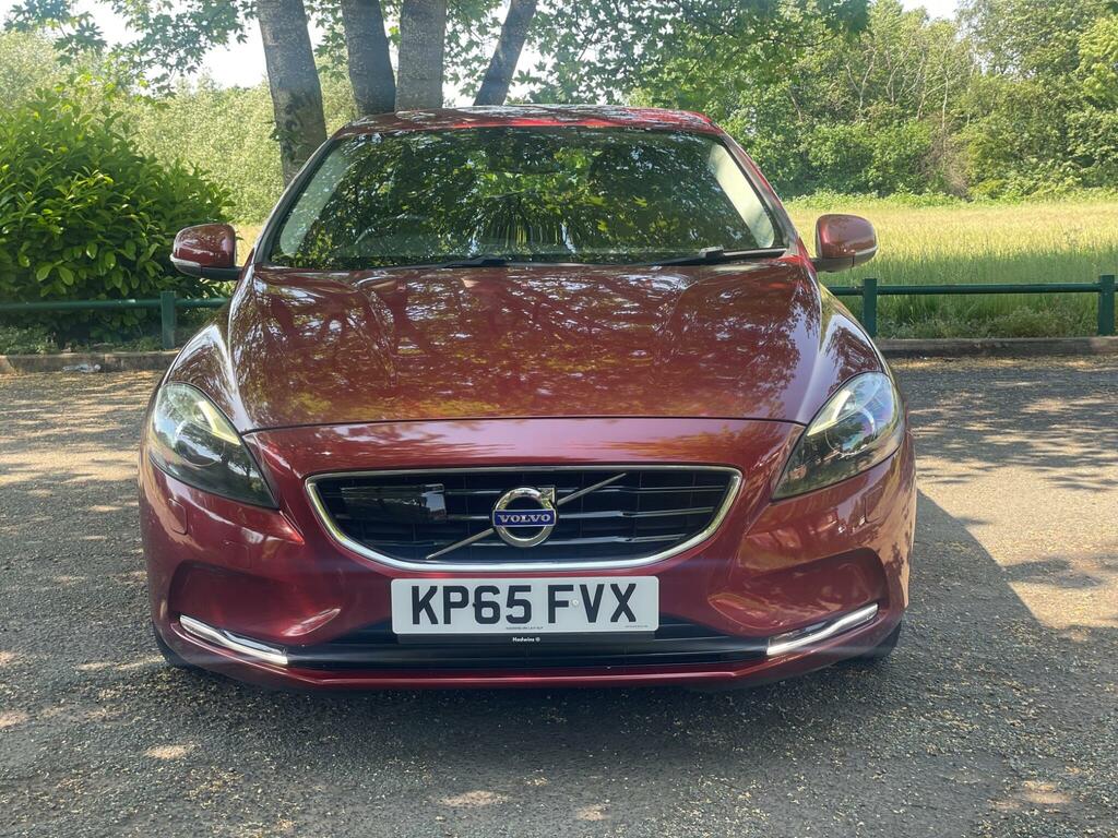 Volvo V40 Hatchback 2.0 D2 Se Lux Nav Euro 6 Ss 2015 Red #2