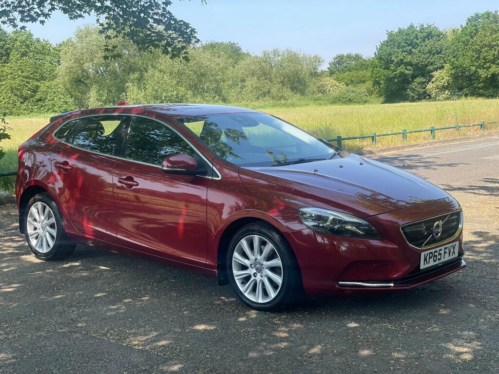 Volvo V40 Hatchback 2.0 D2 Se Lux Nav Euro 6 Ss 2015 Red