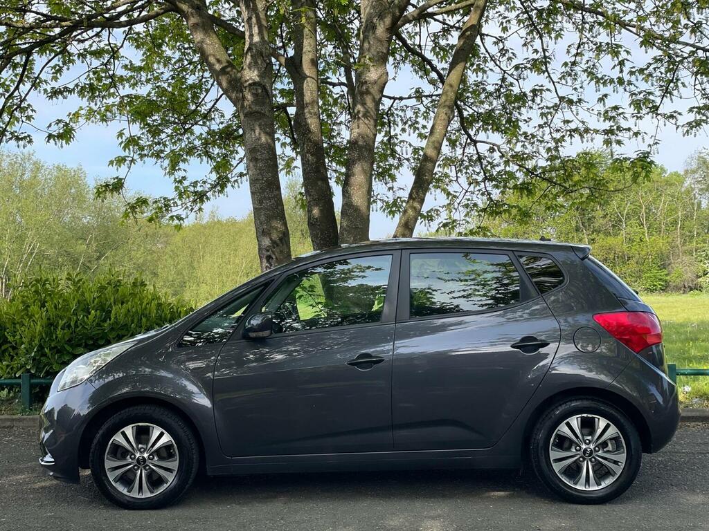 Kia Venga Mpv 1.6 Crdi 3 Euro 6 Ss 201767 Silver #4