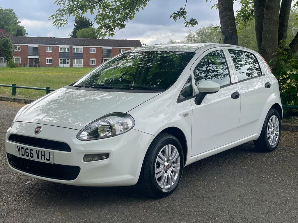 Fiat Punto Hatchback 1.2 Pop Euro 6 201666 White #3