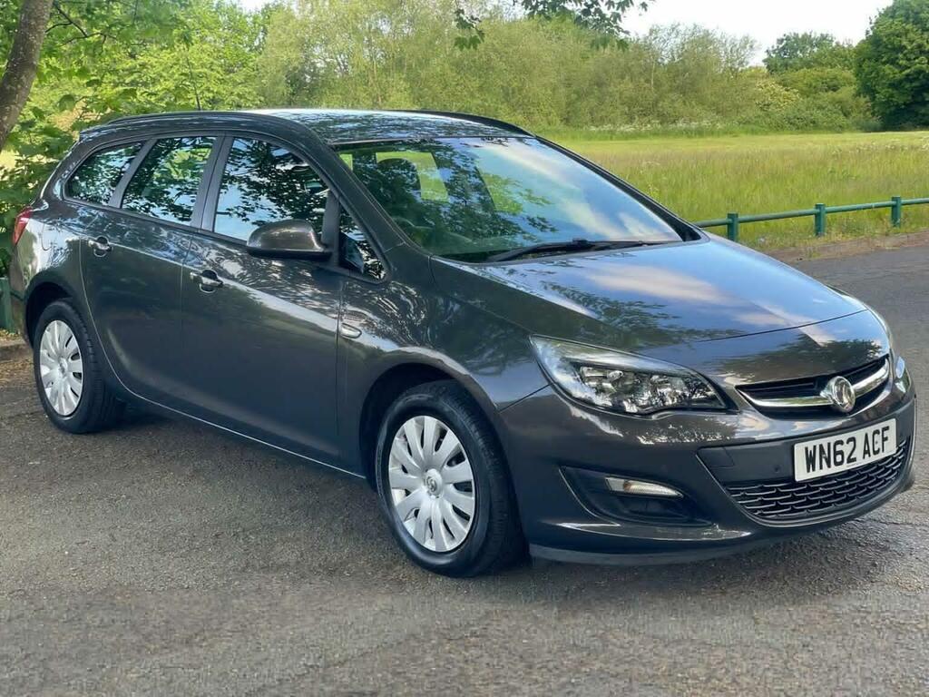 Vauxhall Astra Estate 1.4 16V Exclusiv Sports Tourer Euro 5 Grey