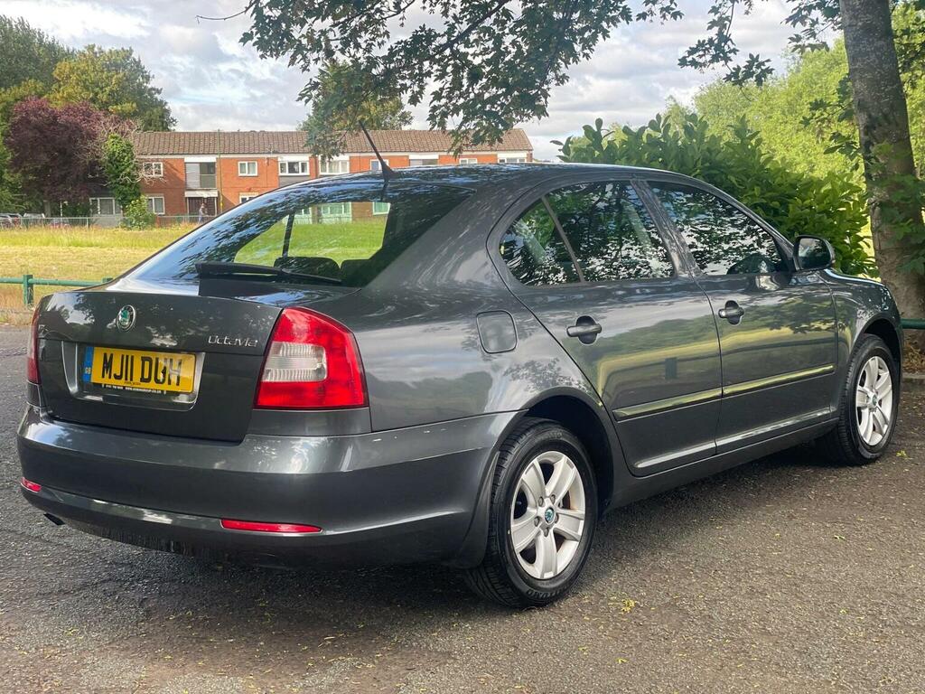 Skoda Octavia 1.6 Mpi Se Euro 5 Grey #5